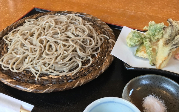 【送料無料】妙高こそば 生そば 自然の恵みセット4人前（つゆ付き）